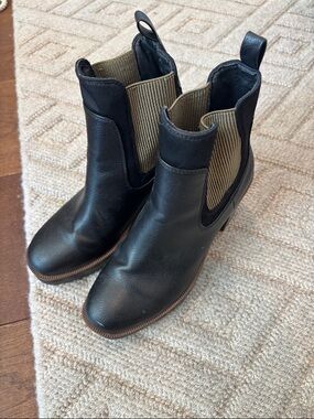 Ankle Boots with Tan Elastic Panels